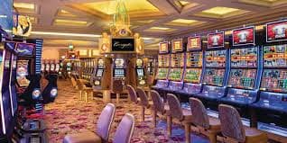 Màn hình nhiều tựa slot online kv888 hiển thị trên thiết bị di động